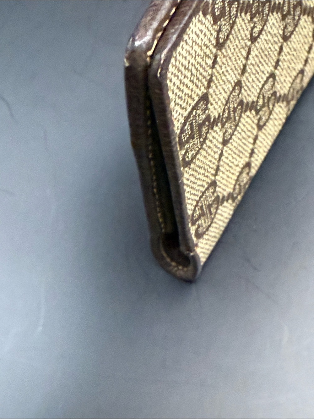 Gucci GG Canvas credit card Holder - Picture 4 of 8